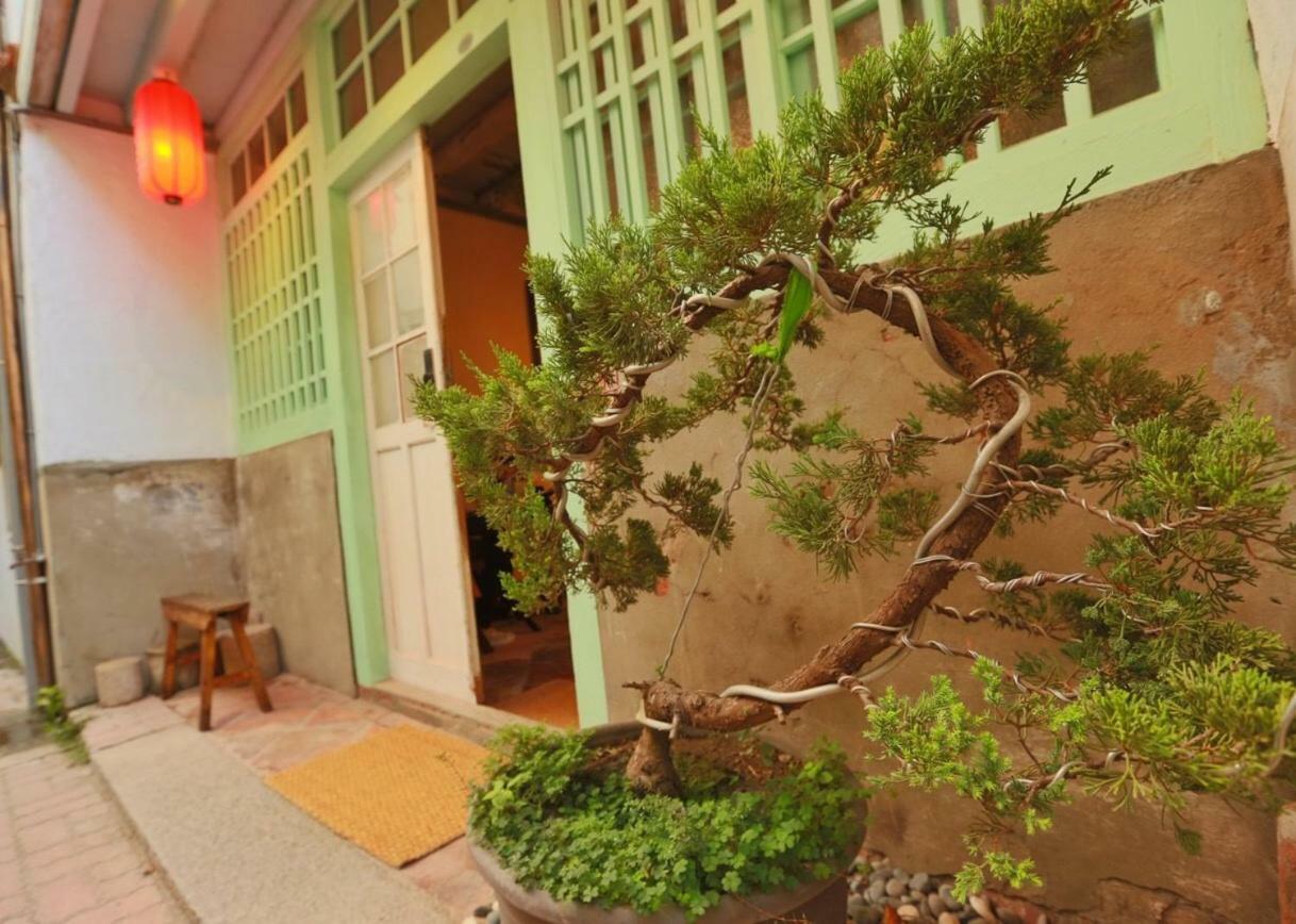 台南赤崁月樓tainan Moon House Inn Экстерьер фото